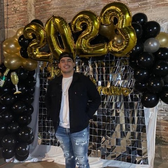 Meet your Posher, David - Picture 1 of 1